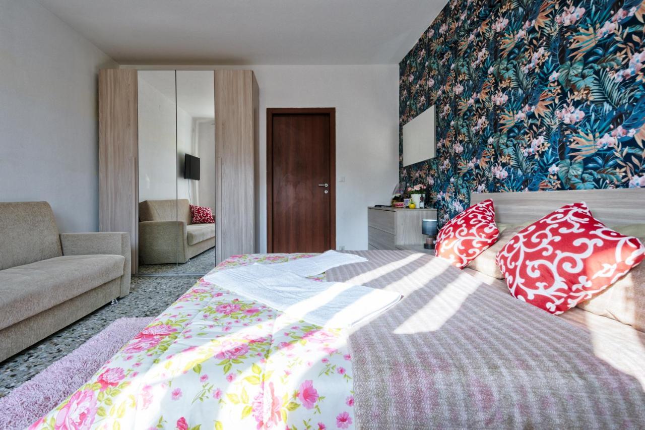 R&R Apartment Маргера Екстер'єр фото