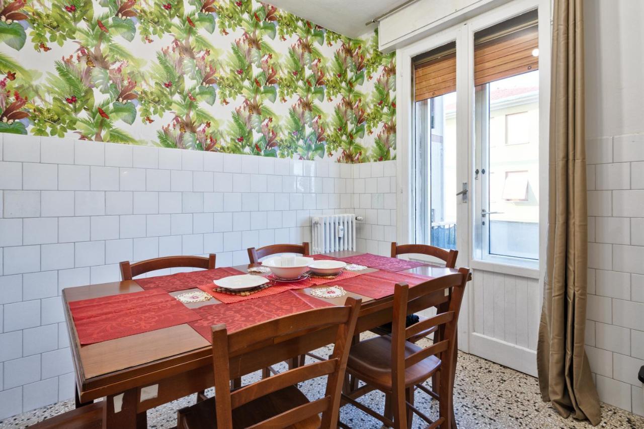 R&R Apartment Маргера Екстер'єр фото